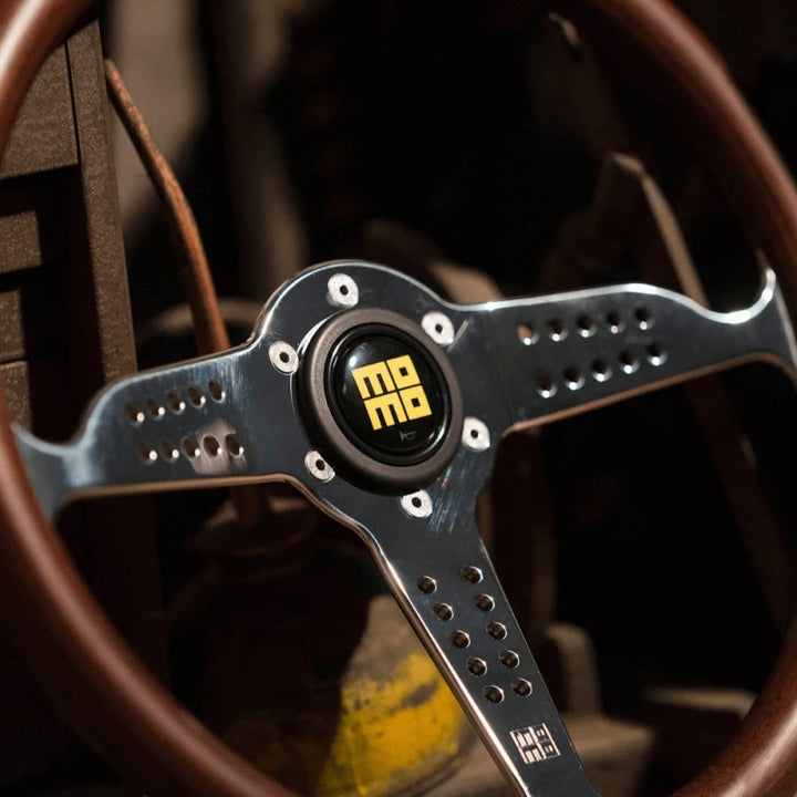 momo heritage wooden steering wheel